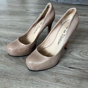 Pour La Victoire Platform Stiletto Heel​